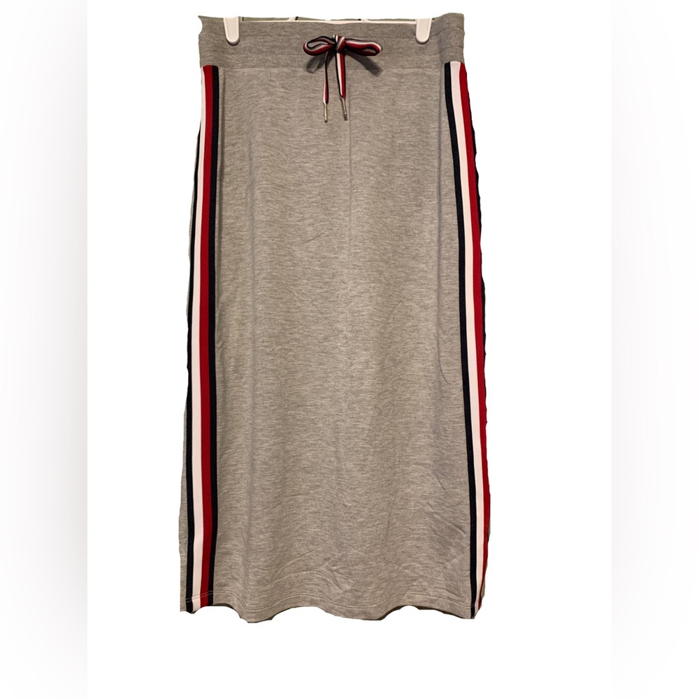 Tommy Hilfiger Long Sporty Skirt Size Small